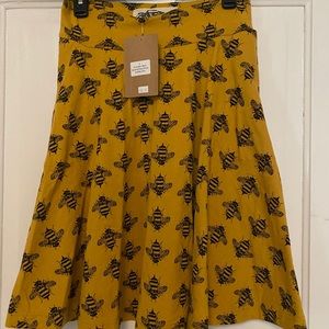 Effie’s Heart Bee print skirt ModCloth NWT Large L
